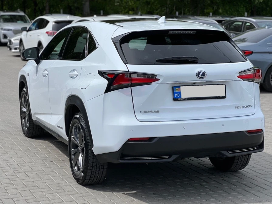 Lexus NX