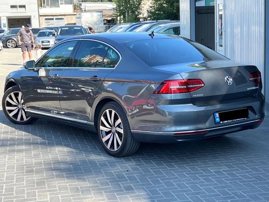 Volkswagen Passat