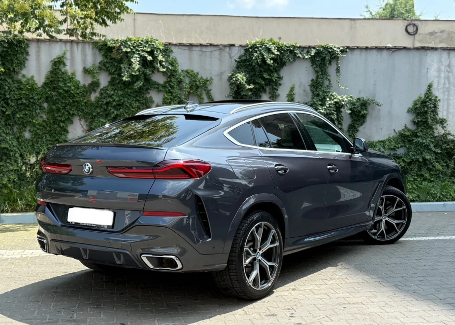 BMW X6