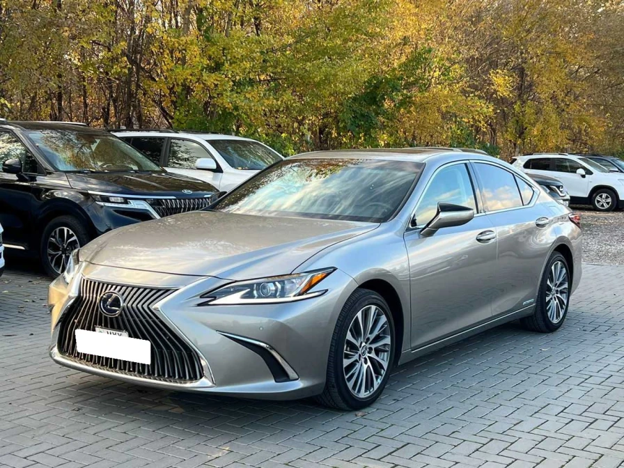 Lexus ES Series