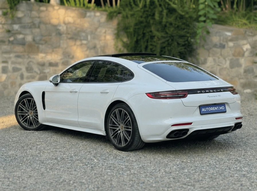 Porsche Panamera GTS