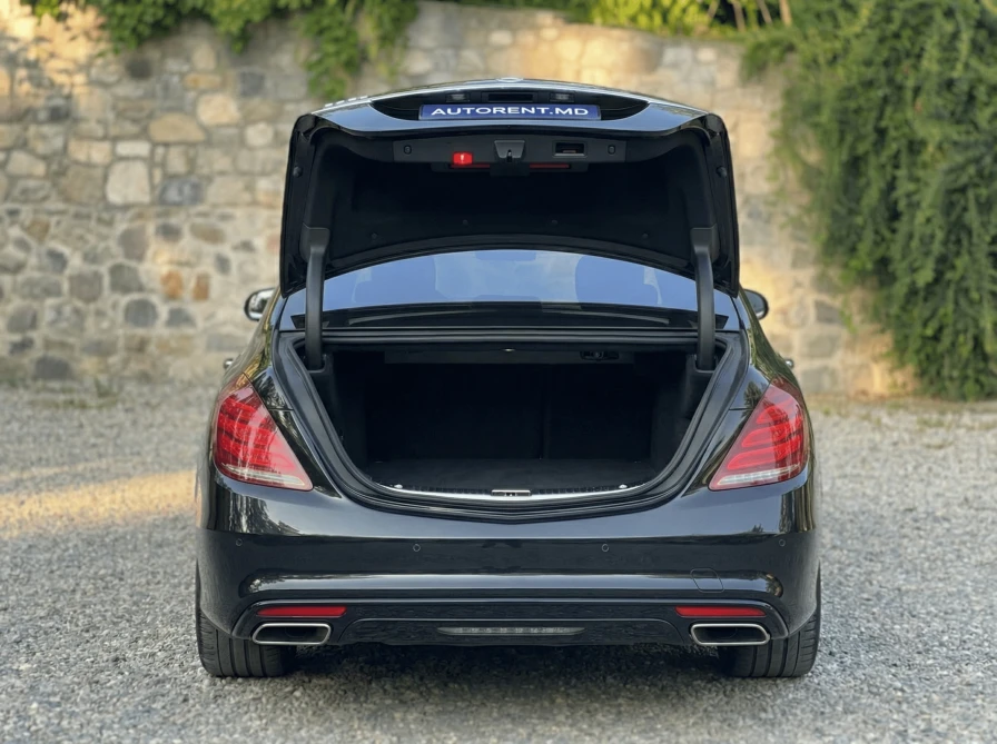 Mercedes Benz S-Class