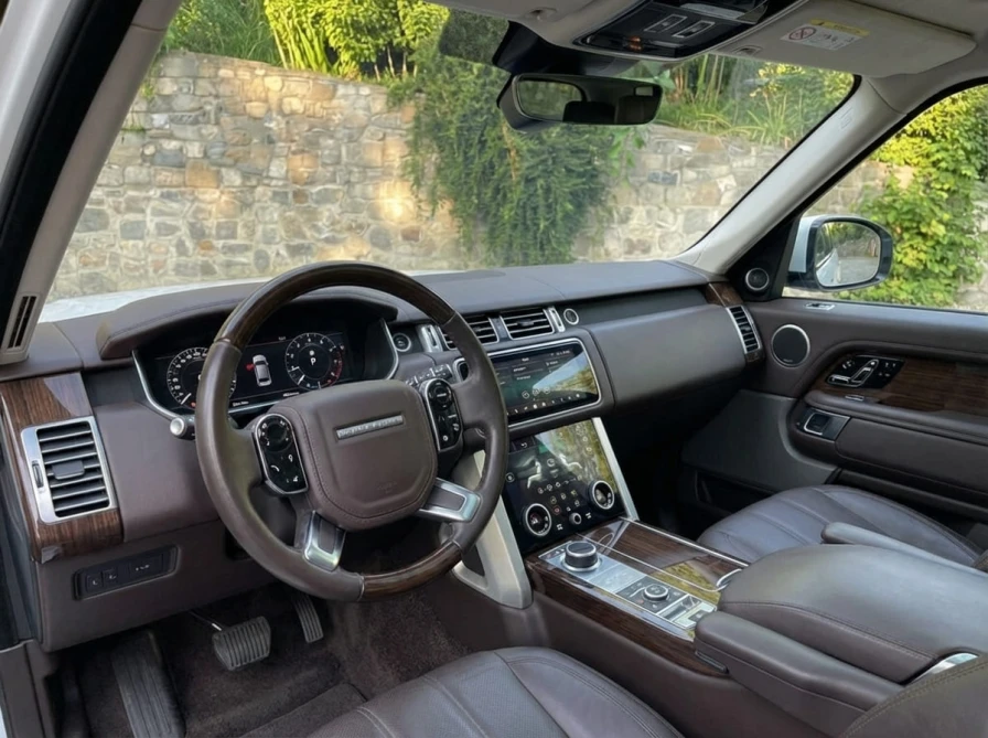 Range Rover Autobiography