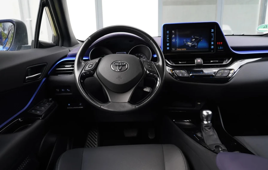 Toyota CH-R