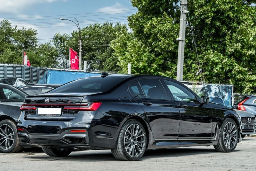 BMW Series 7 2020