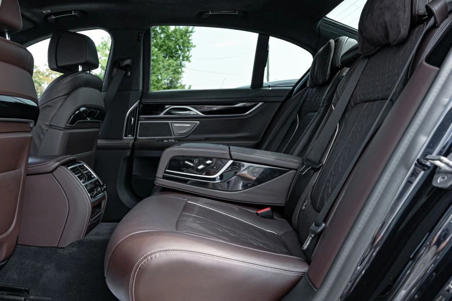 BMW Series 7 2020