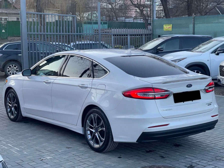 Ford Fusion