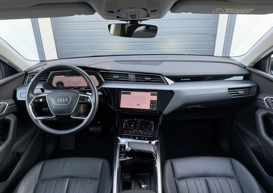 Audi E-tron