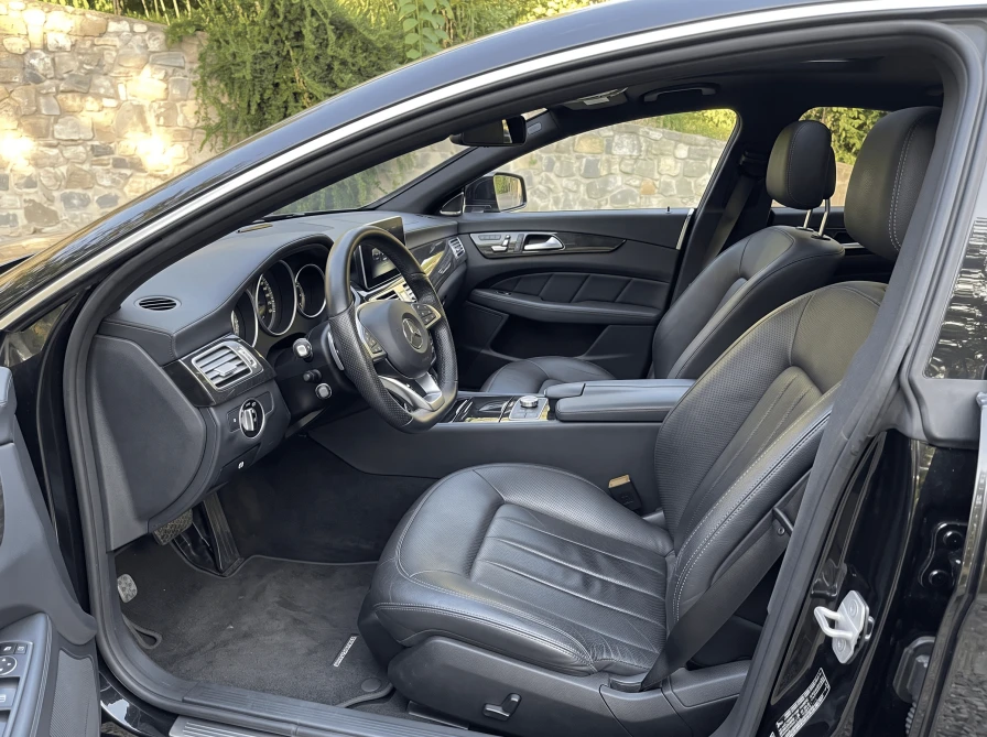 Mercedes-Benz CLS