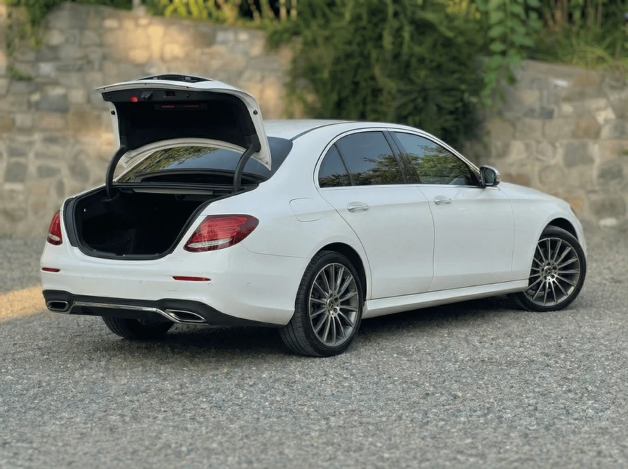 Mercedes Benz E Class