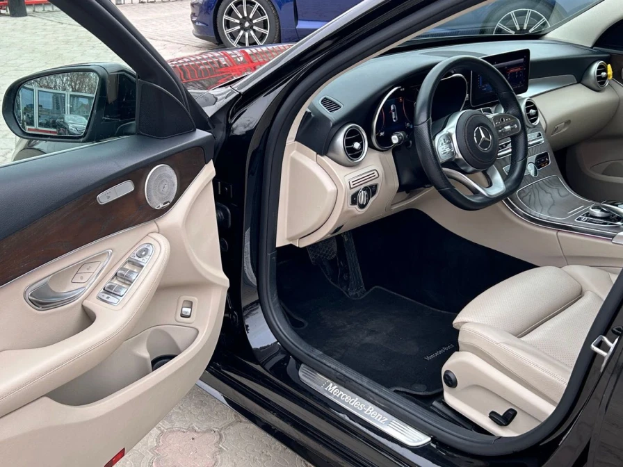 Mercedes C Class 2019