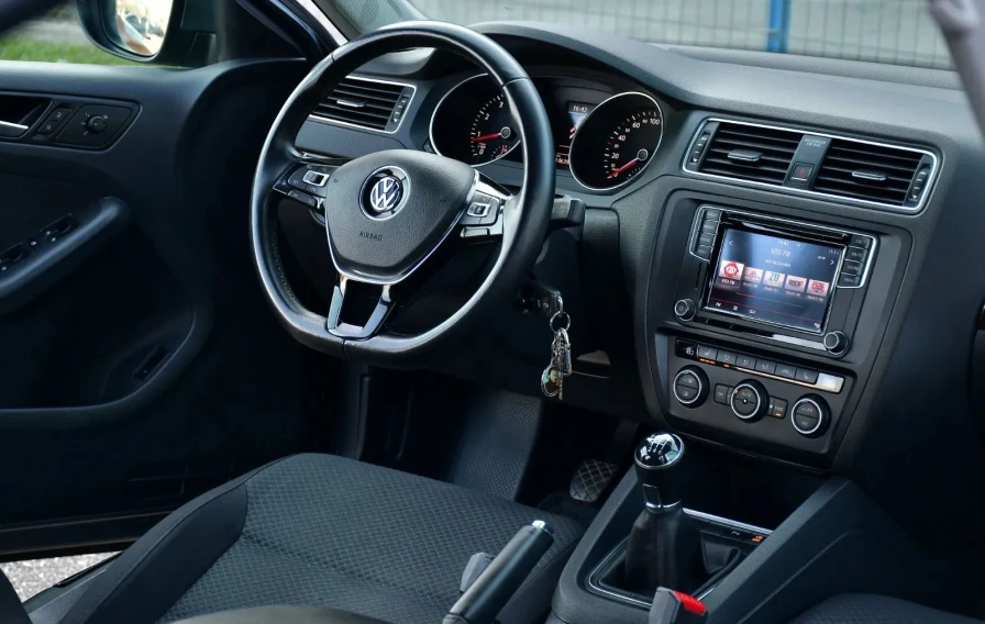 Volkswagen Jetta 2016