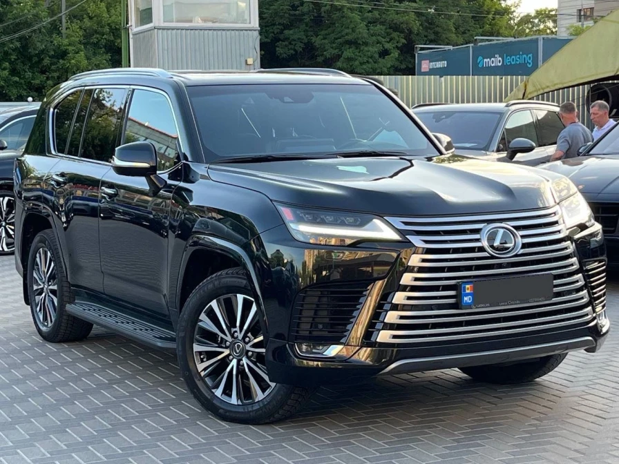 Lexus LX 2022