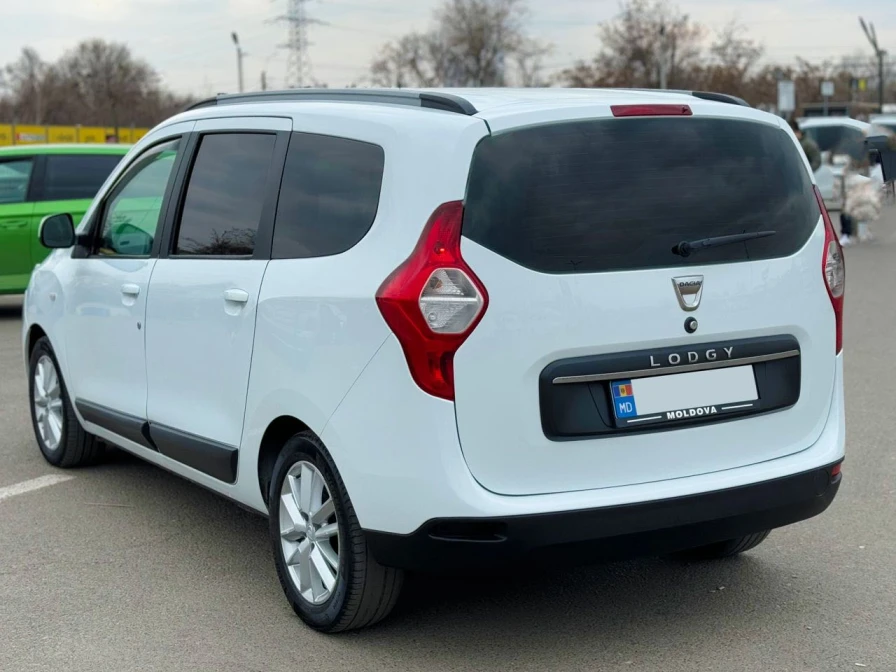 Dacia Lodgy 7 locuri