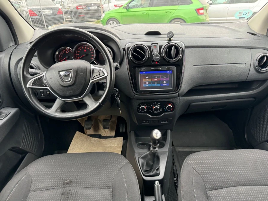 Dacia Lodgy 7 locuri