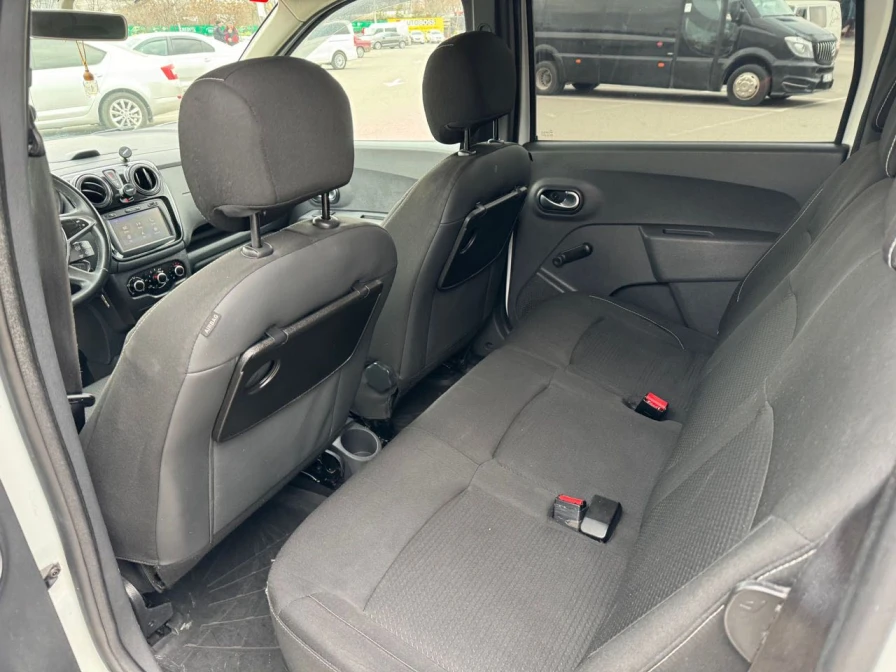 Dacia Lodgy 7 locuri
