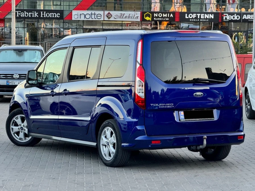 Ford Tourneo Connect 7 locuri