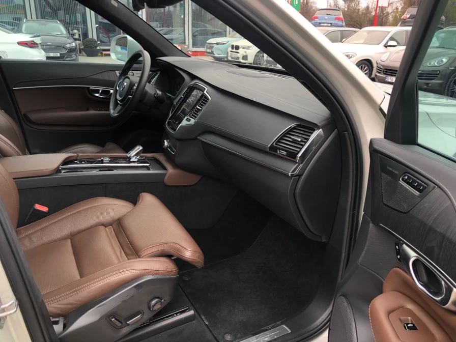 Volvo XC90 7 locuri
