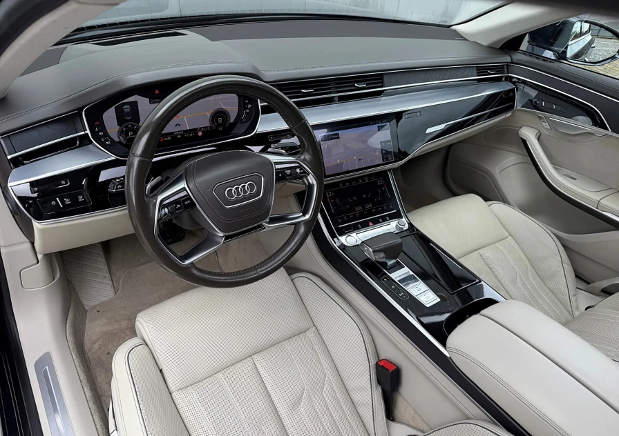 Audi A8
